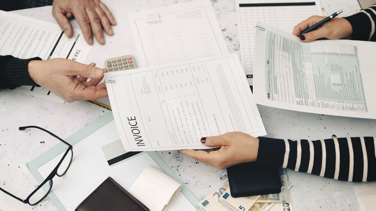 Pajak Pertambahan Nilai (PPN): Penjelasan Lengkap tentang Pengertian, Objek, Tarif, dan Pelaporan