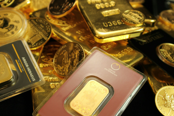 4 Cara Mudah & Aman Menabung Emas dari Rumah untuk Pemula!