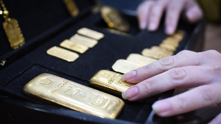 Catatan Minggu Ini: Kenaikan dan Penurunan Harga Emas