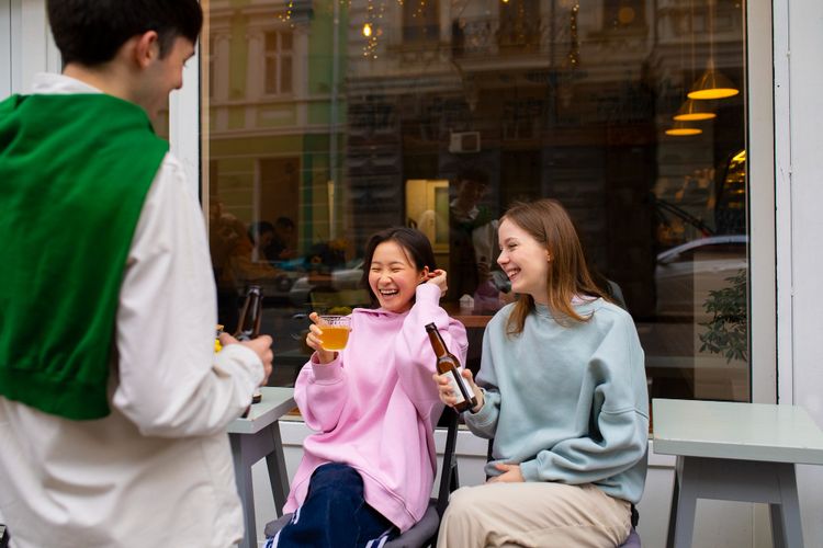 Menjadi Lucu: Kiat Komunikasi Tanpa Terkesan Memaksakan