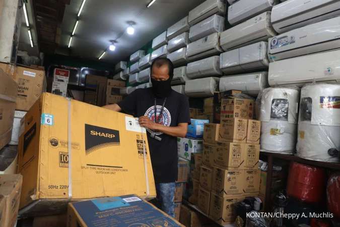 Konsumsi Rumah Tangga Meningkat, Indef Waspadai Fenomena Dissaving